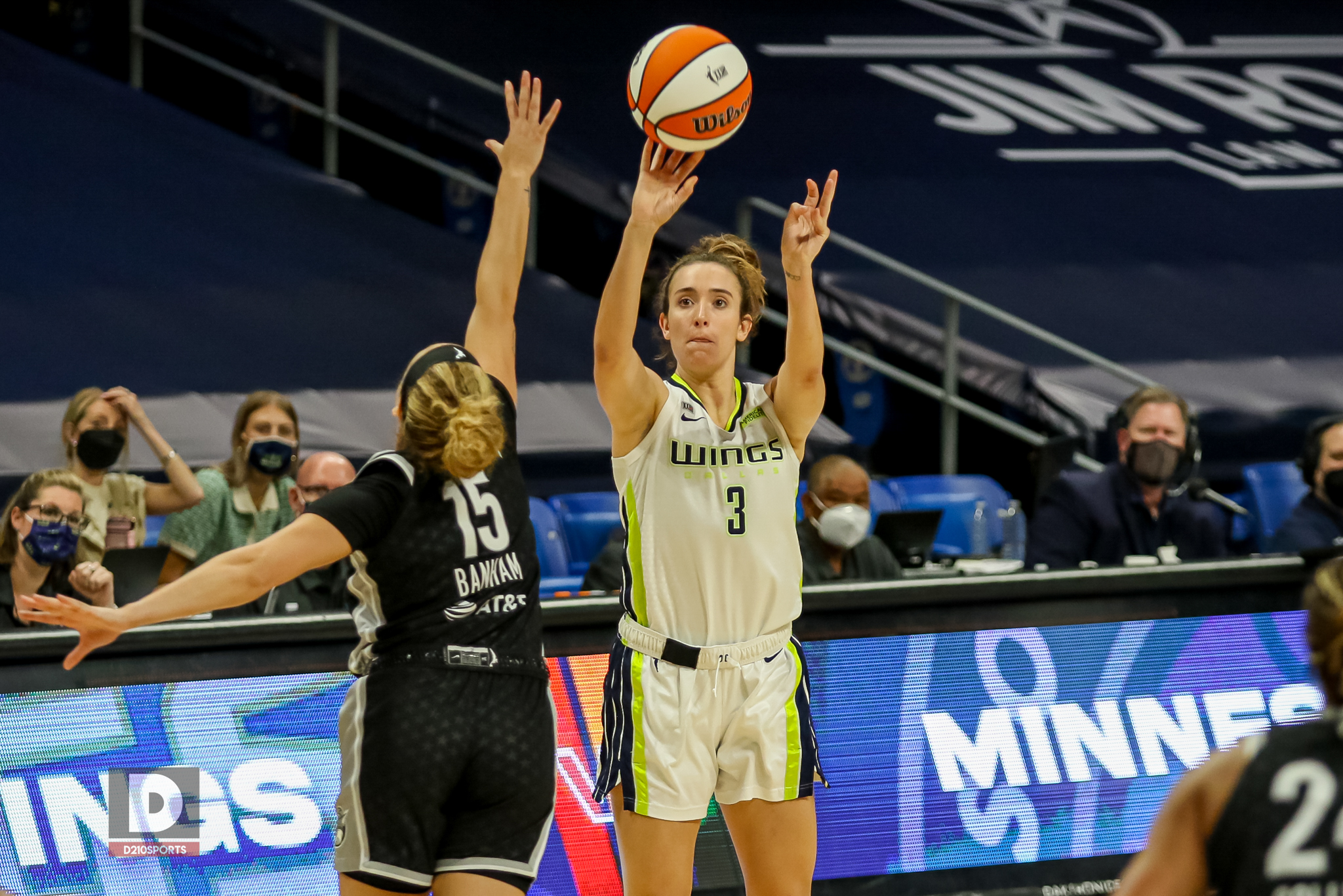 Wings Drop The Lynx 9577 D210SPORTS