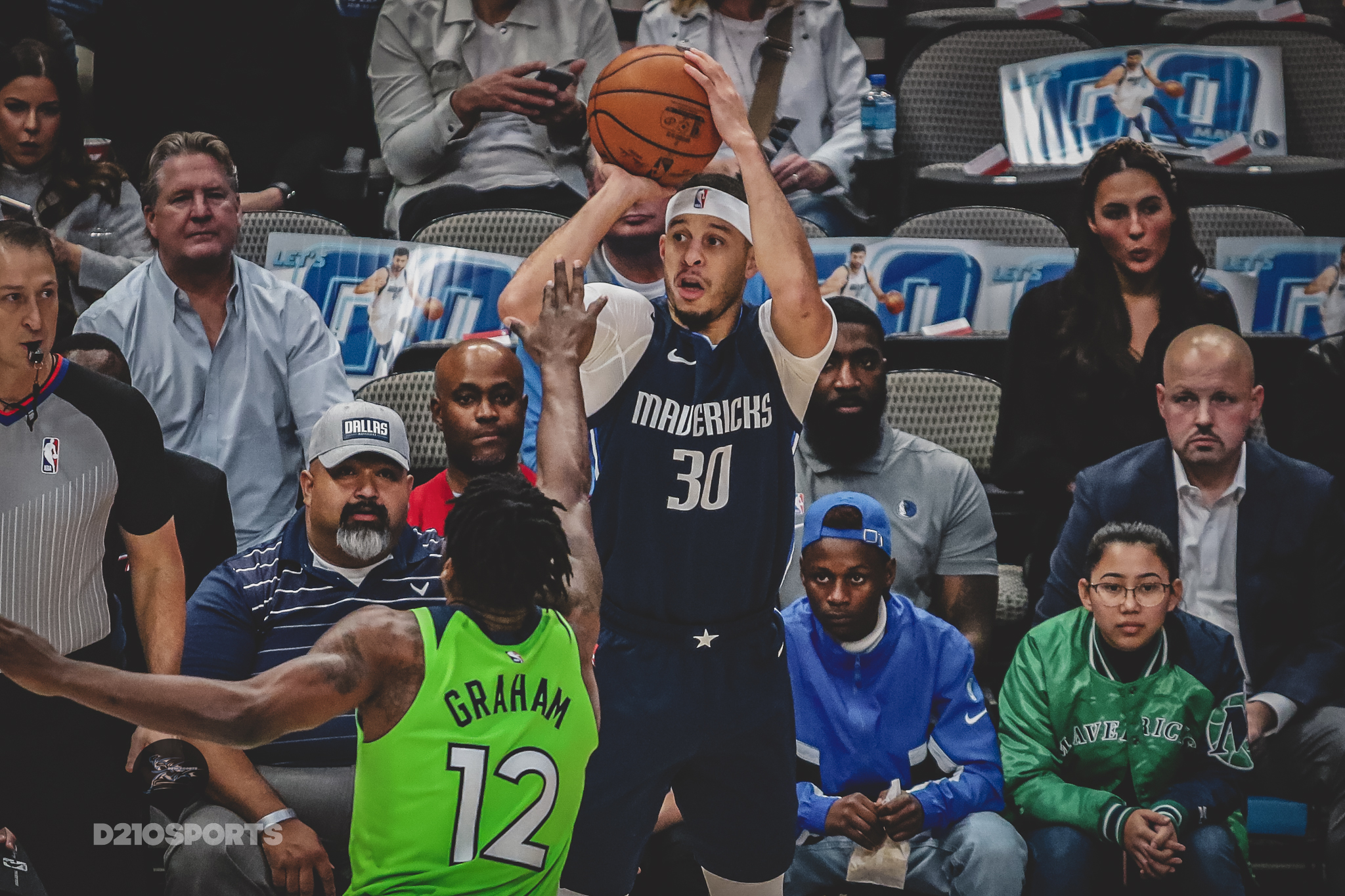 Seth Curry signs 2-year deal with Mavericks