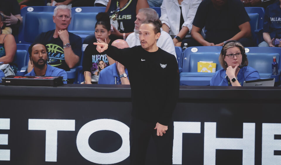 Photo By: D210SPORTS