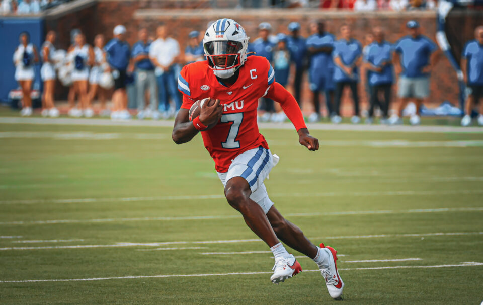 Photo By: D210SPORTS/Bryan Sanders