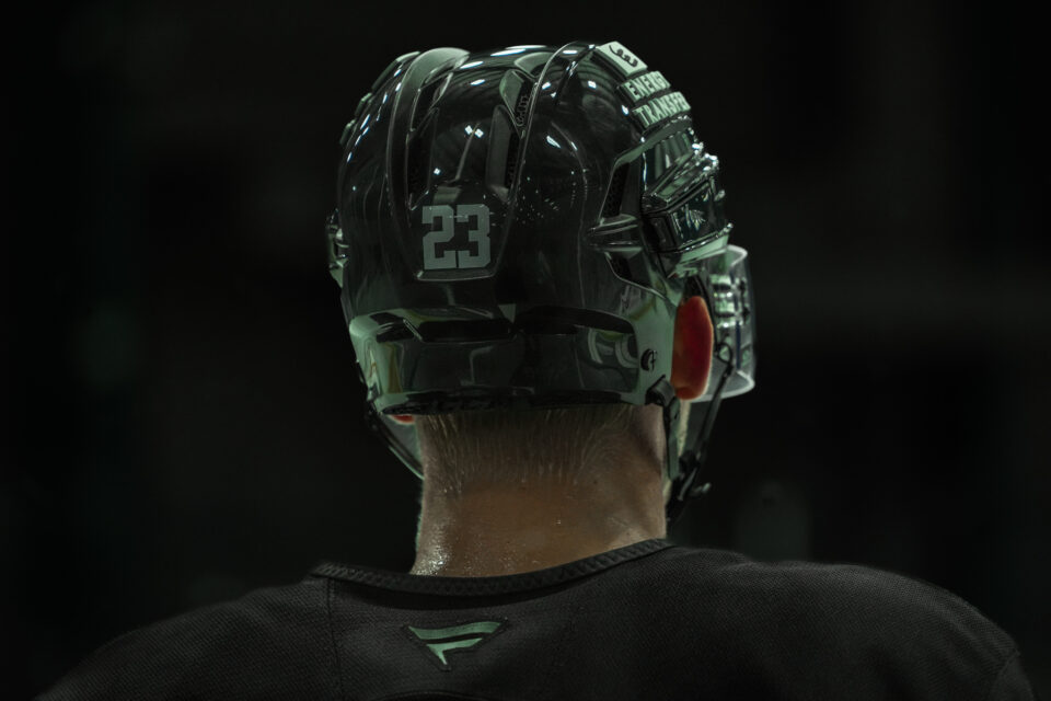 Photo By: D210SPORTS/Vernon Hadnot