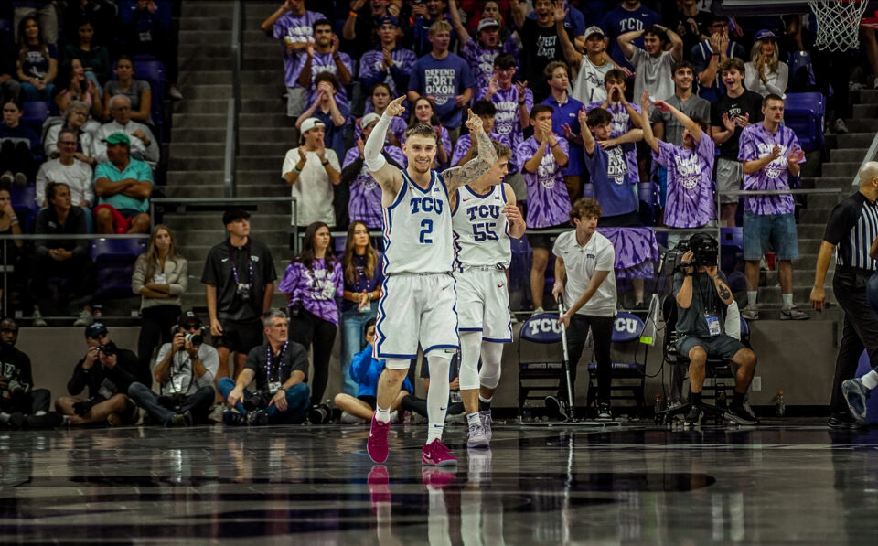 Photo By: D210SPORTS/Alexis Bernala