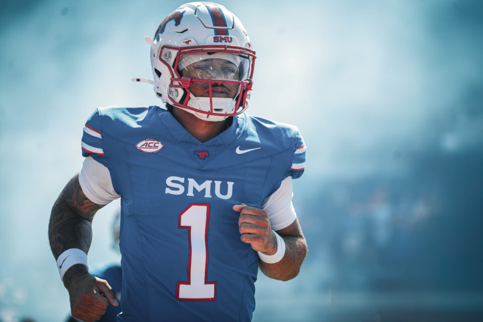 Photo By: D210SPORTS/Vernon Hadnot