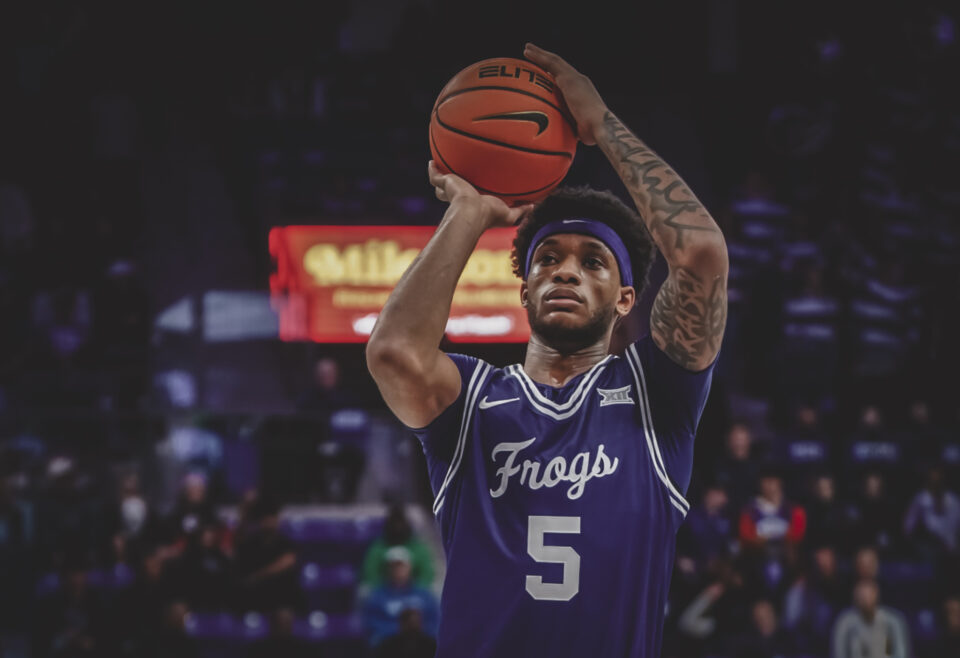 Photo By: D210SPORTS/Alexis Bernala