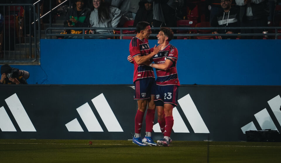 Photo By: D210SPORTS/Vernon Hadnot