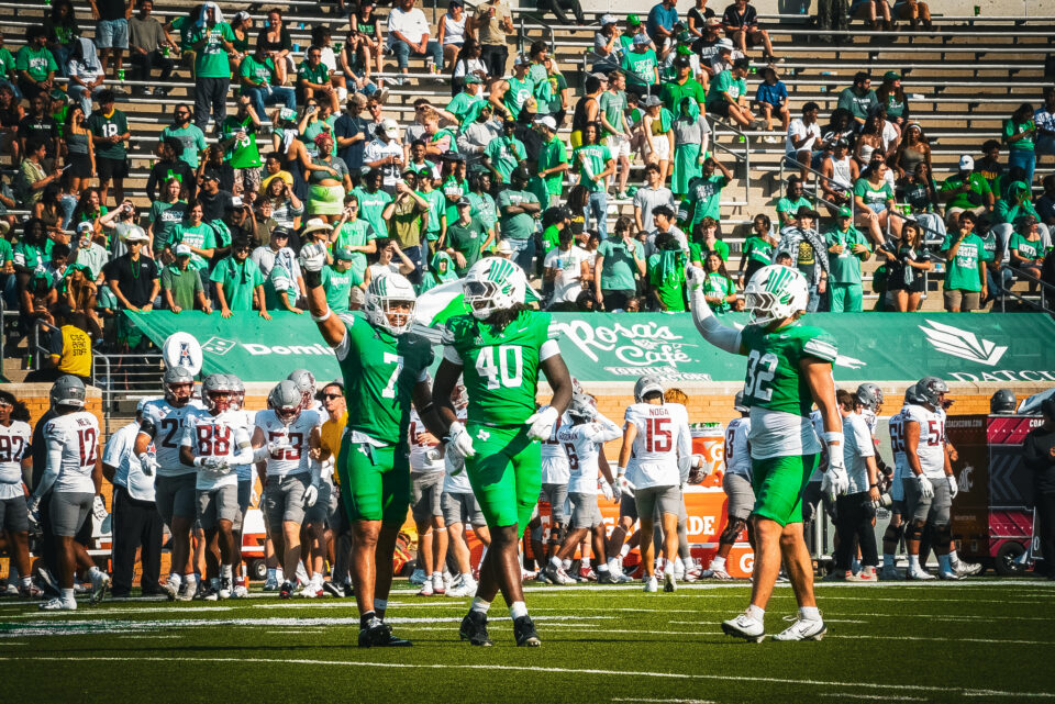 Photo By: D210SPORTS/Alexis Bernala