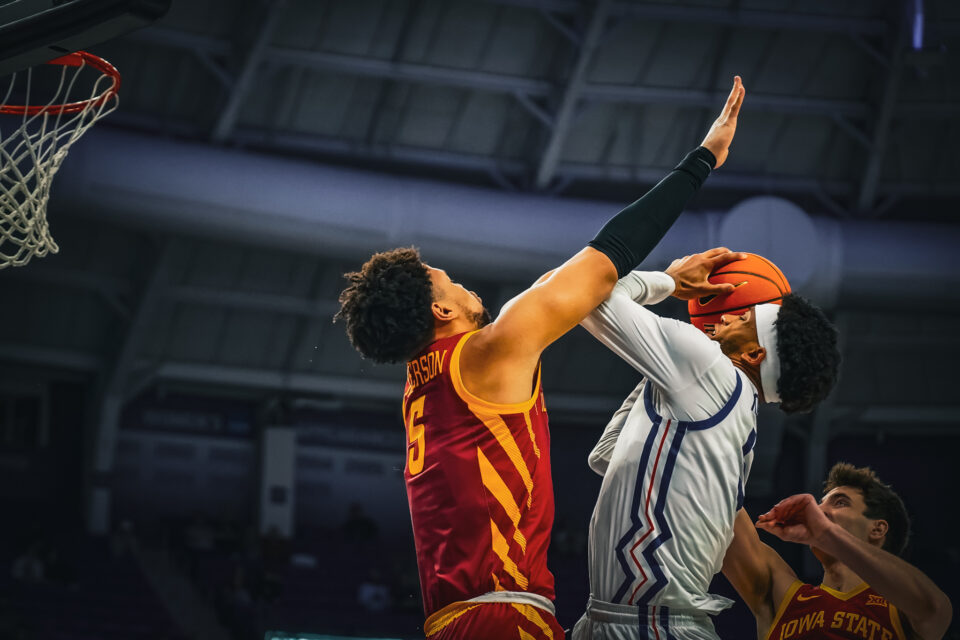 Photo By: D210SPORTS/Alexis Bernala