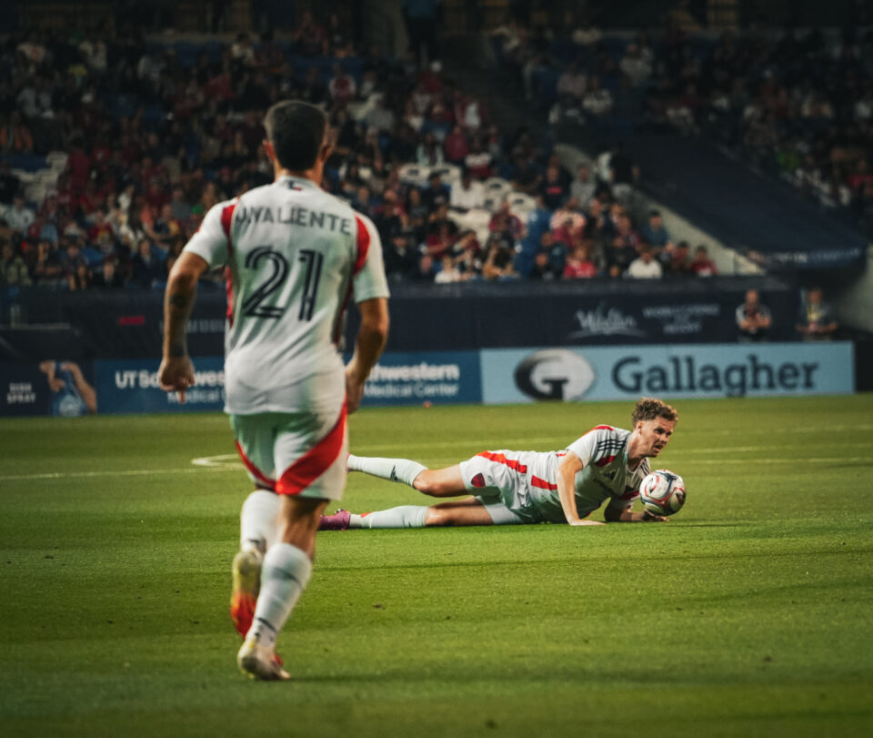 Photo By: D210SPORTS/Vernon Hadnot